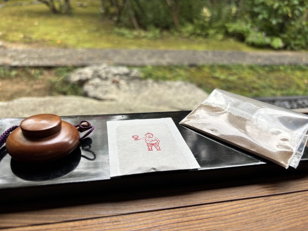 香司つる子先生のお香教室が始まりました